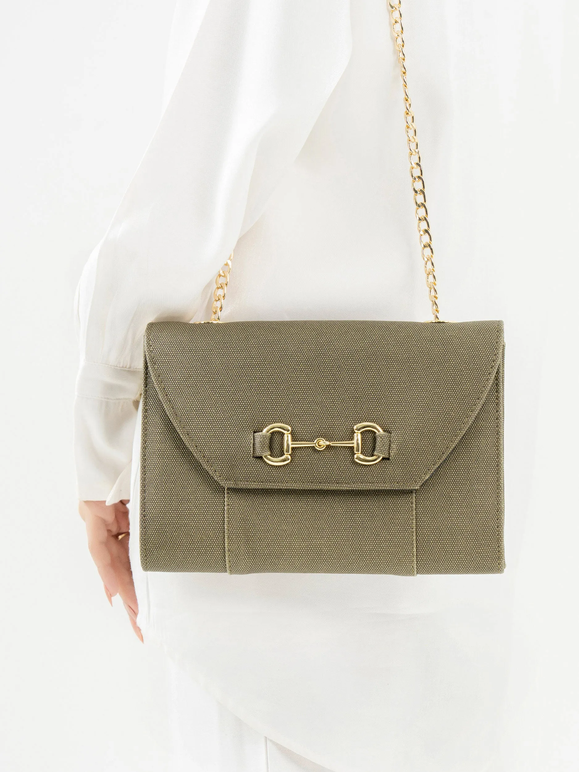 Classic Brooch Clutch