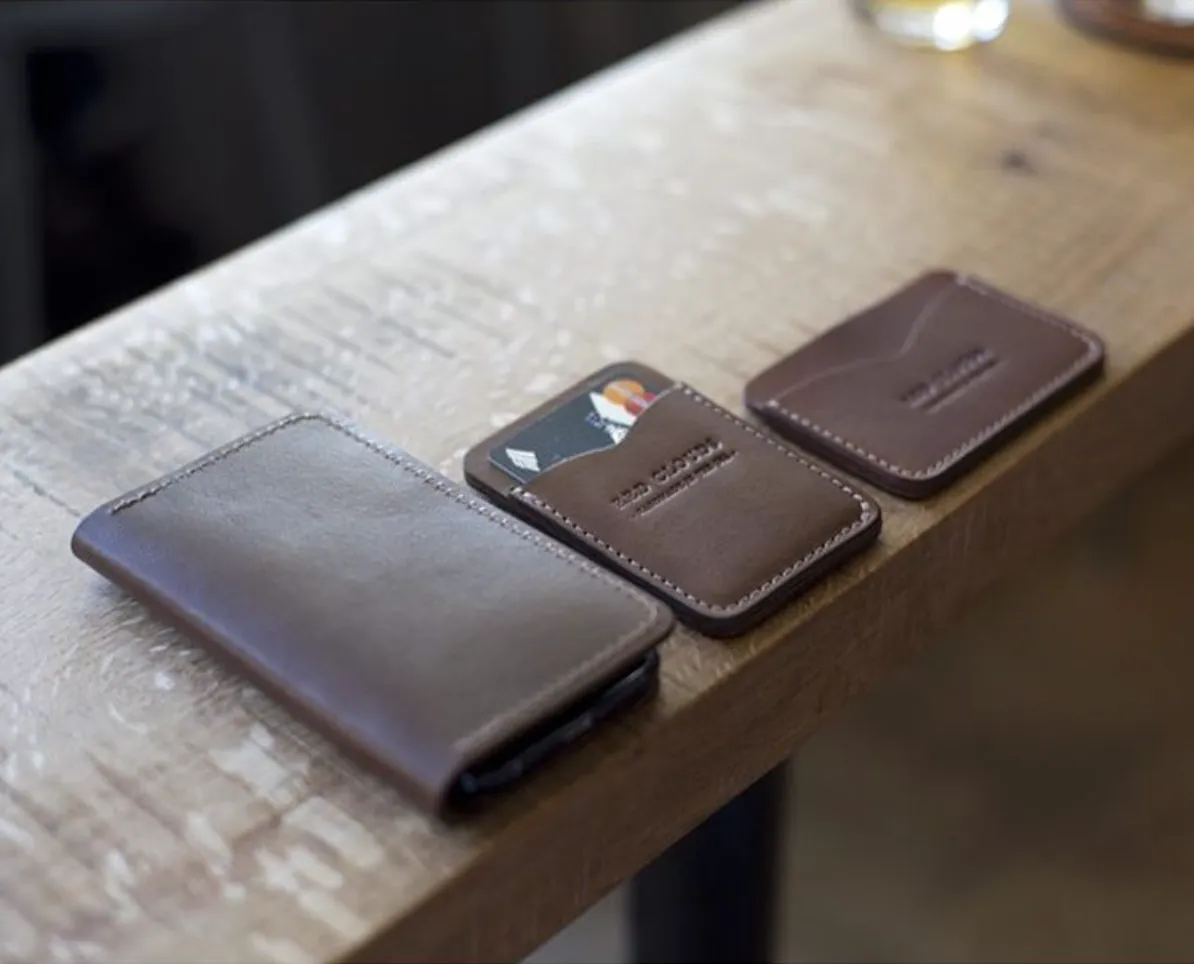 Frontside Vertical Wallet - Walnut