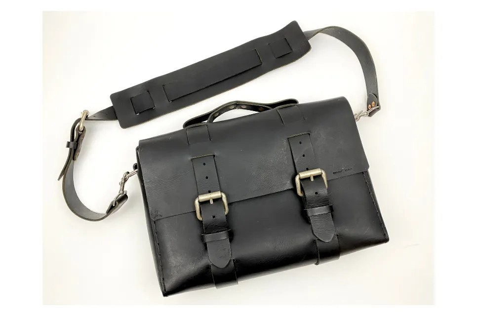 Seasoned No. 4313 - Minimalist Standard Leather Satchel in Buffalo Black