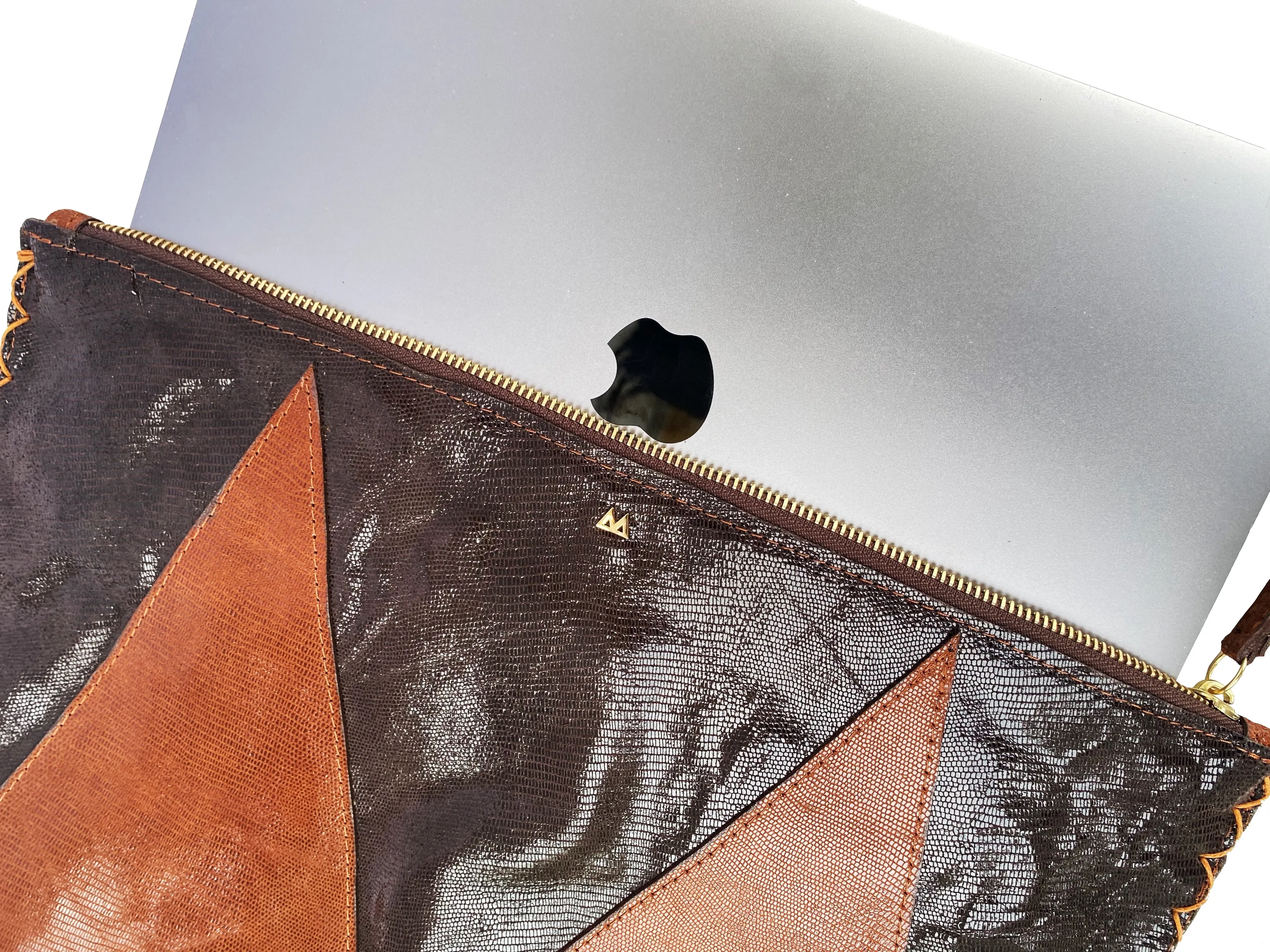 SOFT BROWN LAPTOP SLEEVE