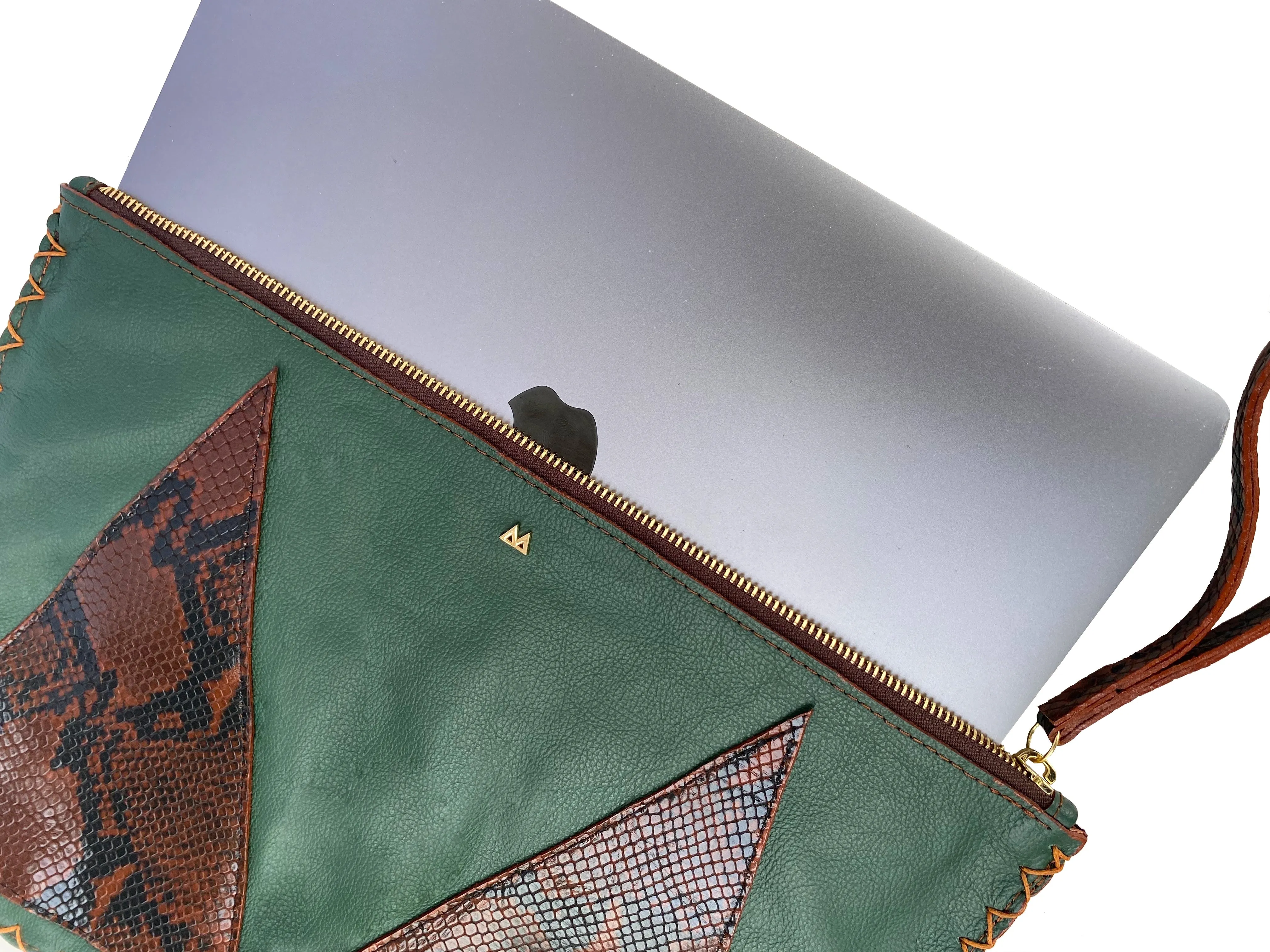 SOFT GREEN & BROWN LAPTOP SLEEVE